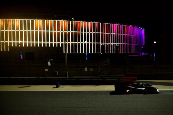 12-cadillac-hertz-team-jota-ca