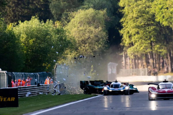 009-aston-martin-thor-team-ast